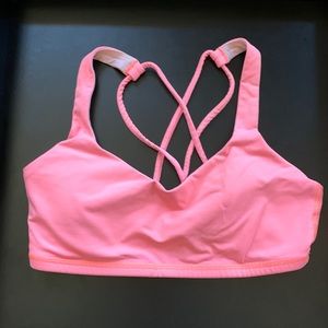 SOLD - Lululemon Free to Be Bra Size 4